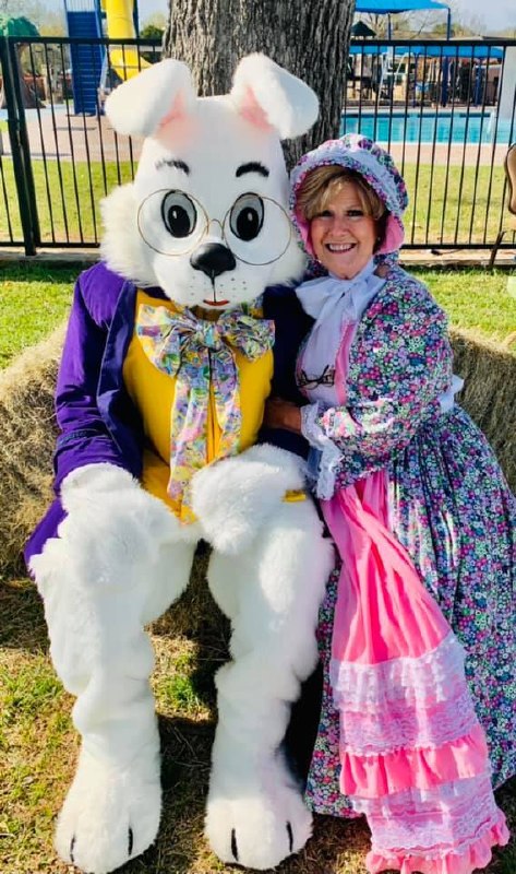 Atlanta Wendell Easter Bunny visiting a family spring event